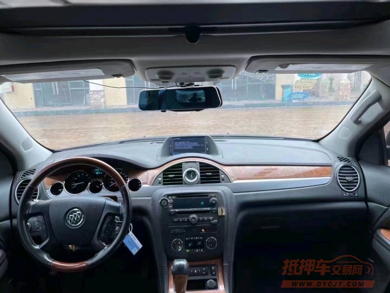 珠海13年别克昂科雷3