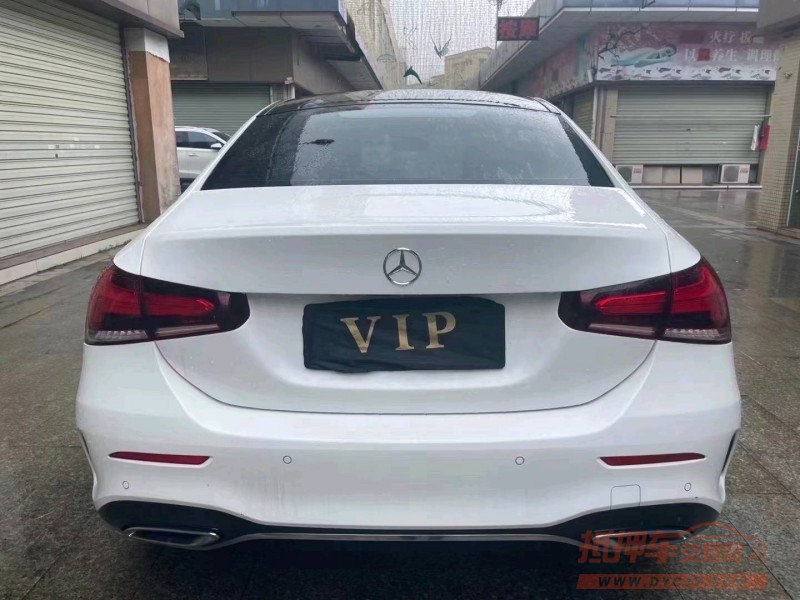 珠海19年奔驰A8