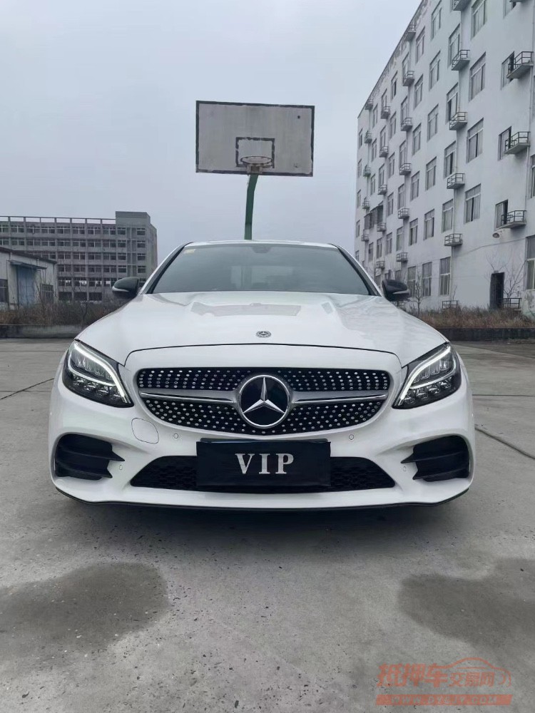 北京19年奔驰C9