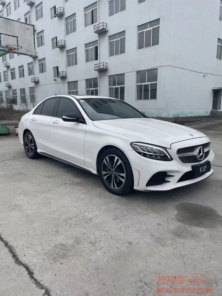 北京19年奔驰C7