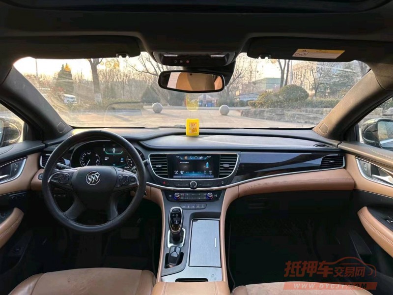 枣庄18年别克君越2