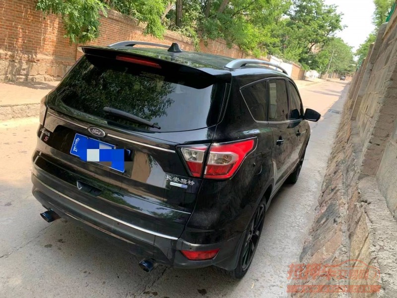 枣庄17年福特翼虎4