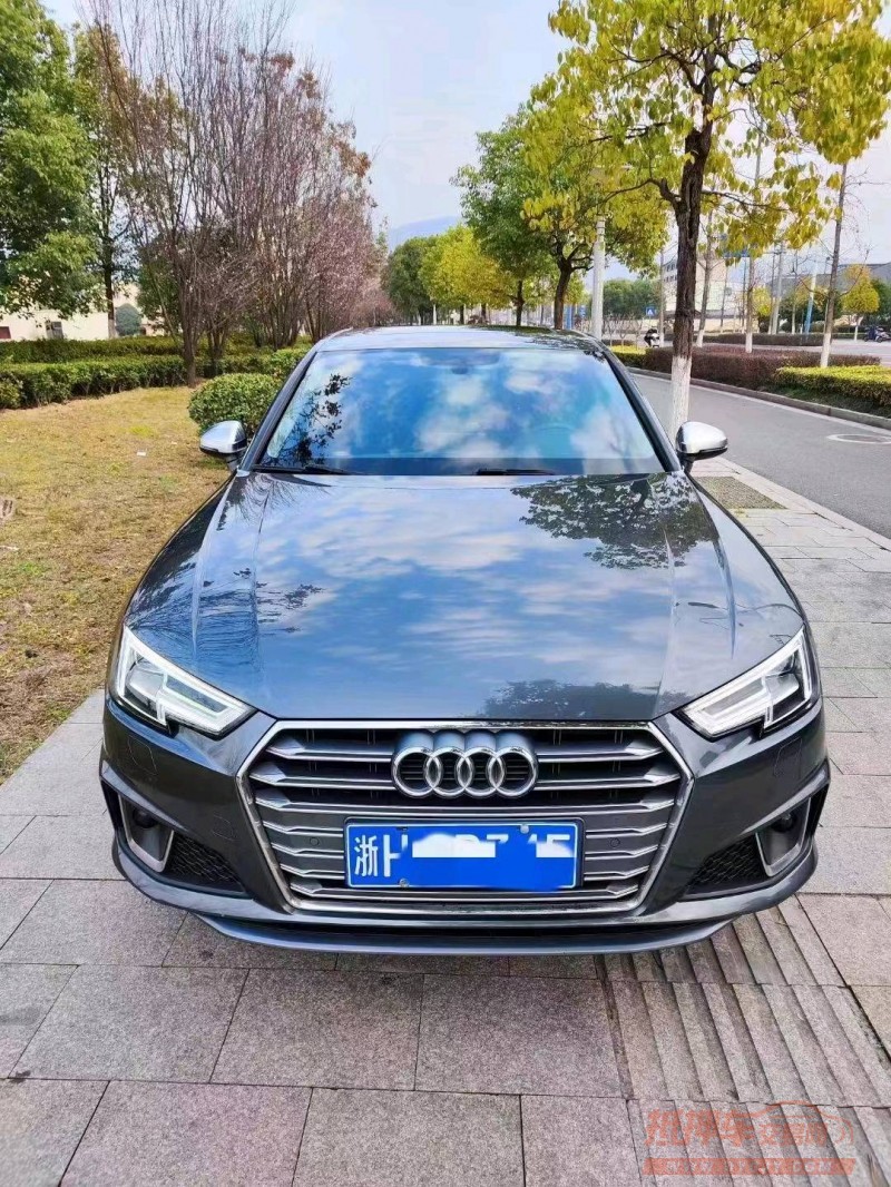 嘉兴19年奥迪A4L1