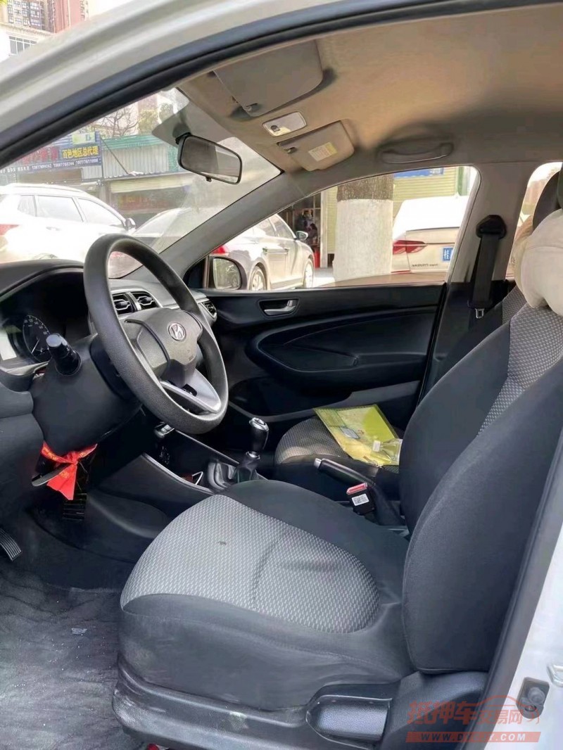 梧州19年现代瑞纳2