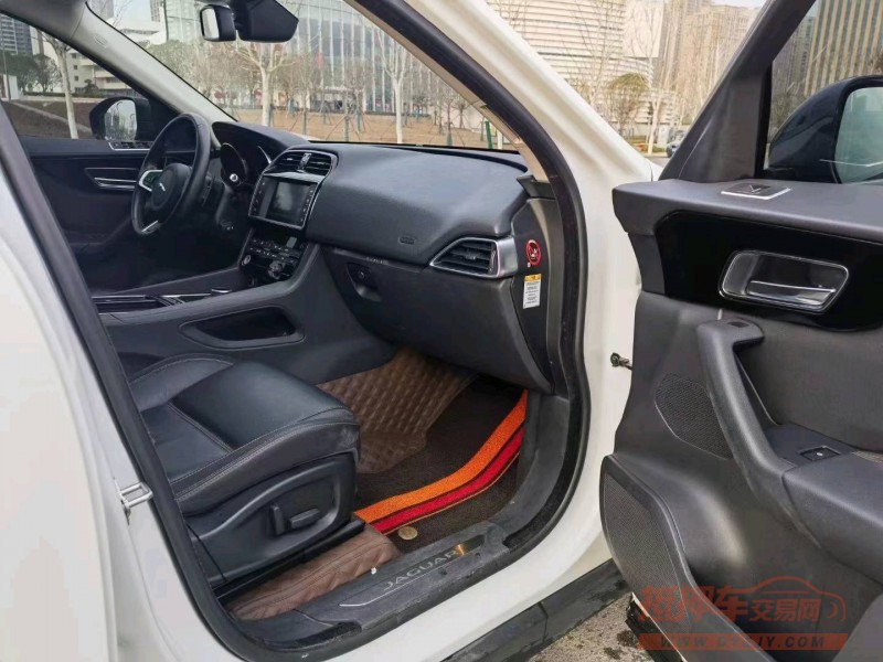 宜昌18年捷豹F-PACE3