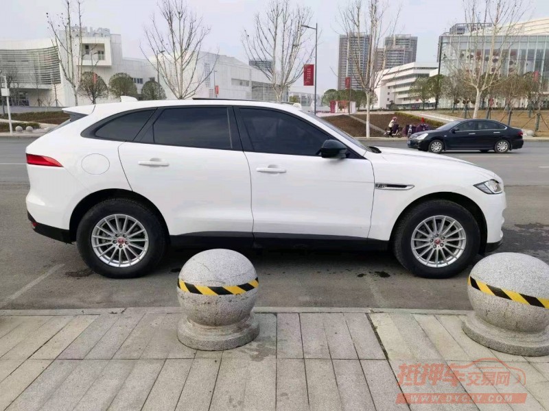 宜昌18年捷豹F-PACE9