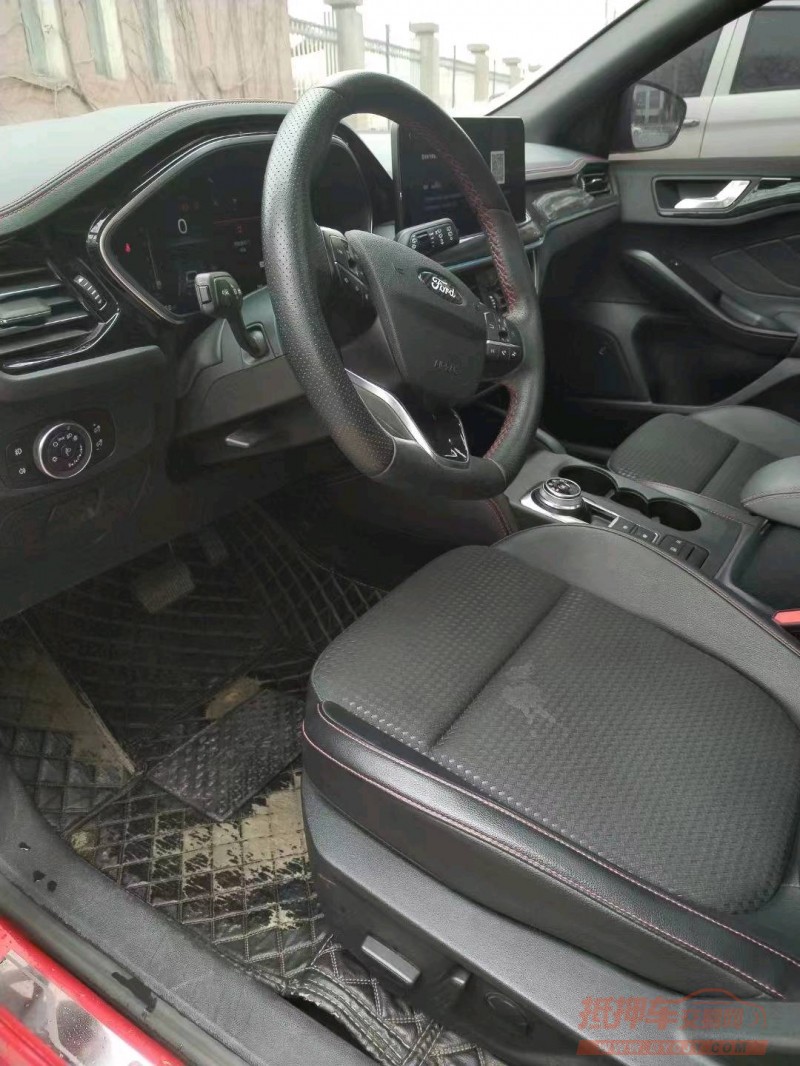 宜昌21年福特福克斯6