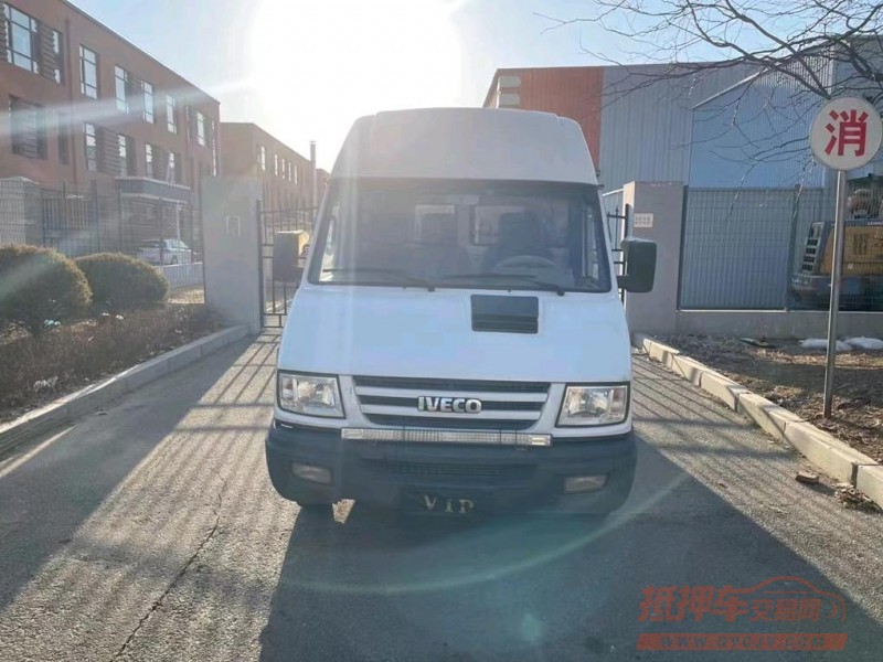 沈阳16年依维柯房车1