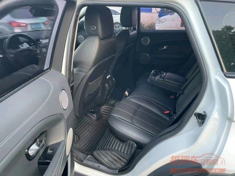 东莞17年路虎极光4