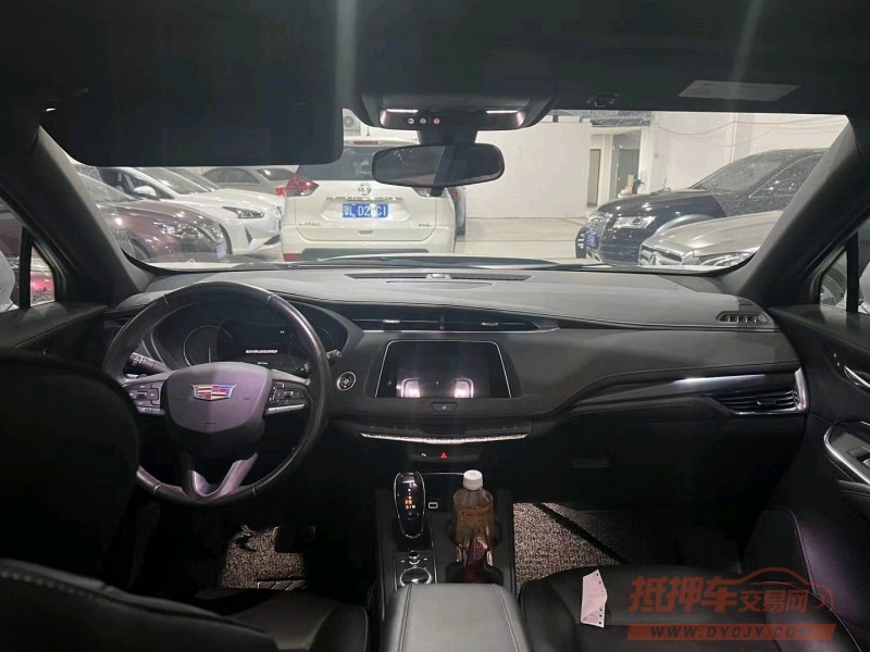 东莞20年凯迪拉克XT45