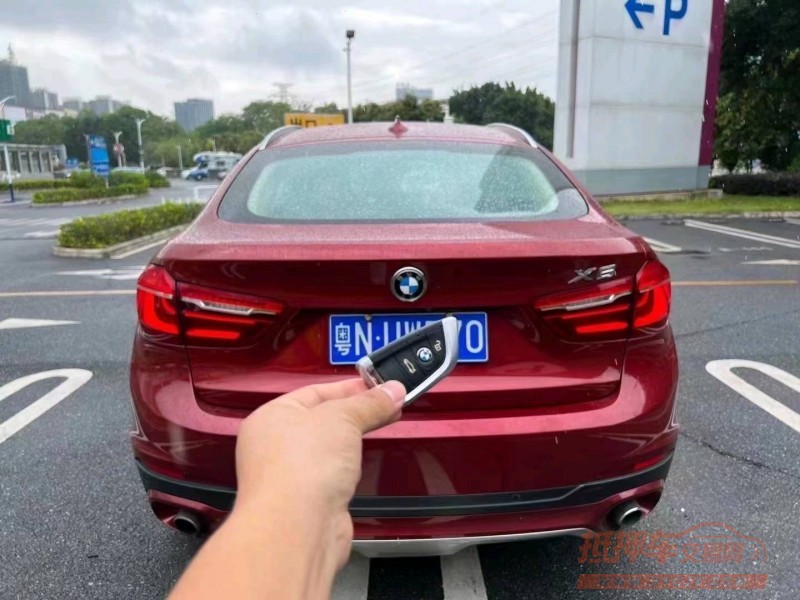 广州15年宝马X61