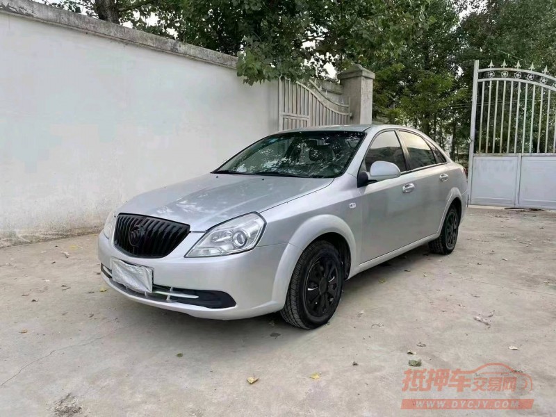 徐州16年别克凯越3