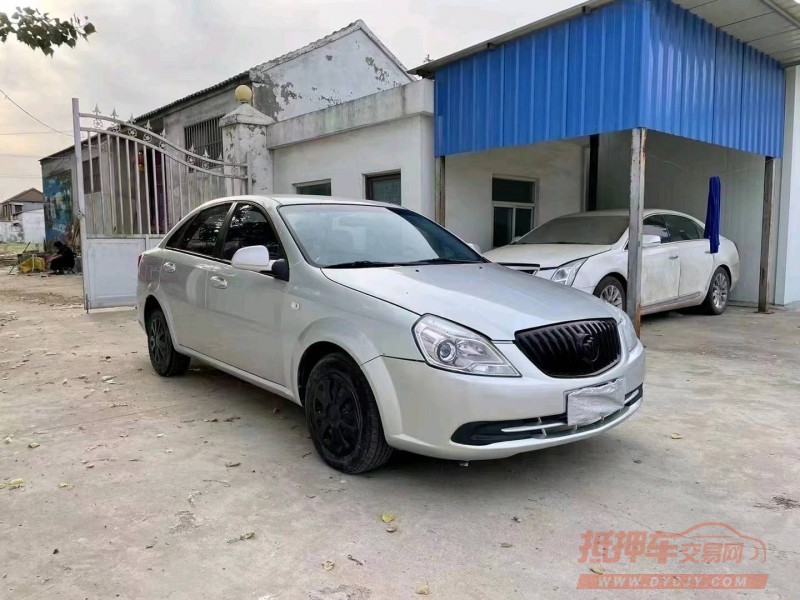 徐州16年别克凯越2