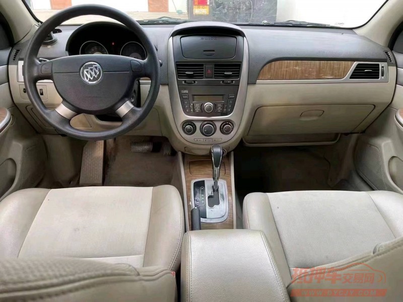 徐州16年别克凯越6