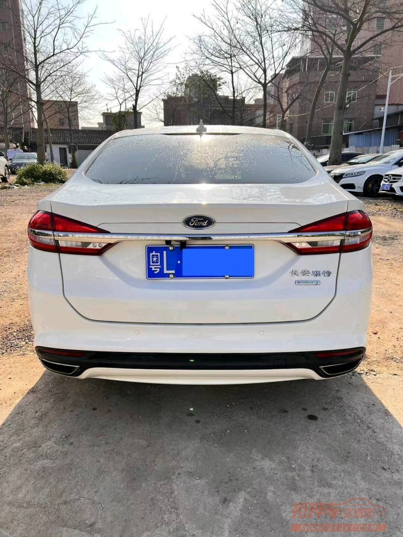 广州17年福特蒙迪欧9