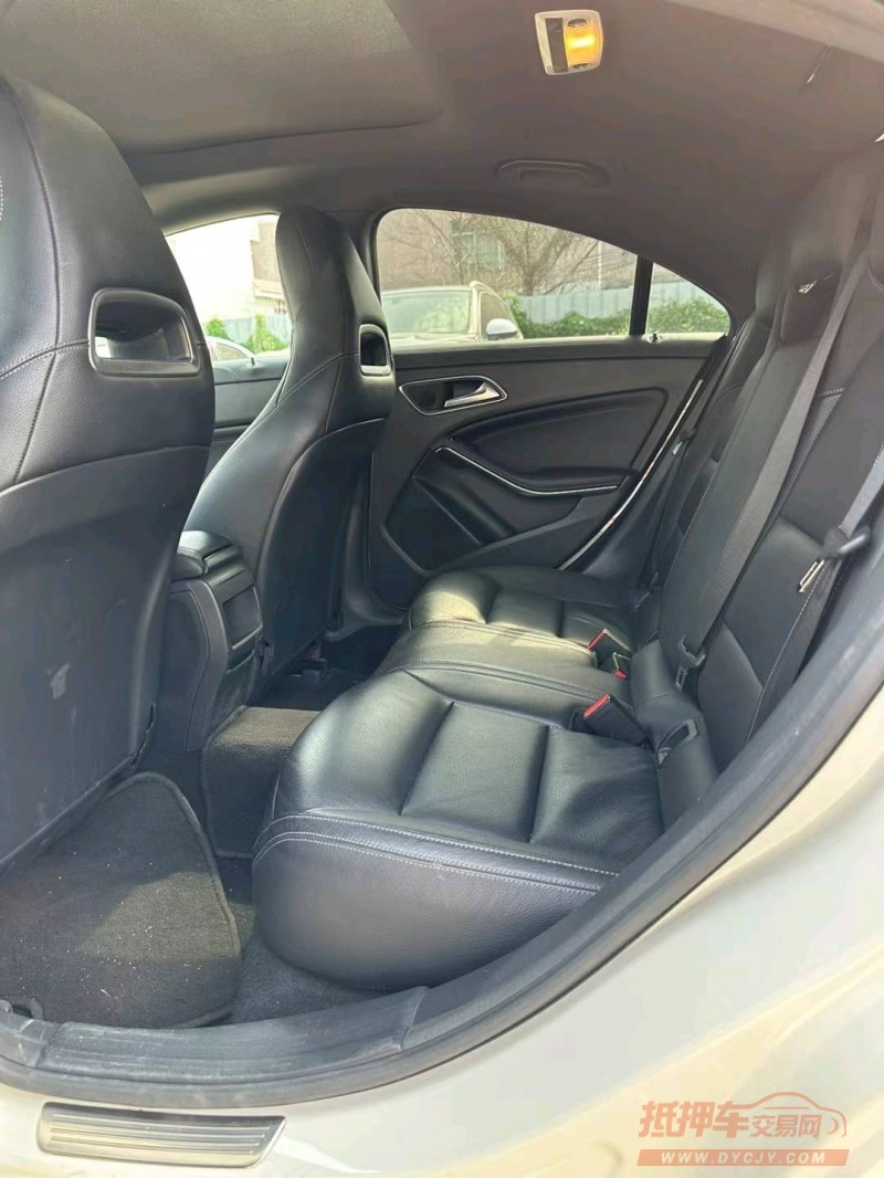 广州16年奔驰CLA4