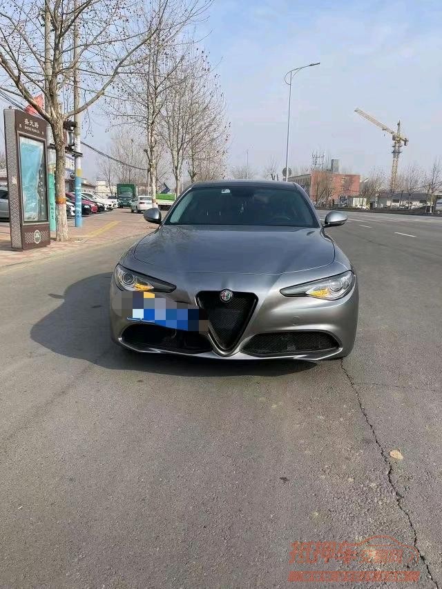 石家庄17年阿尔法·罗密欧ALFA 4C1