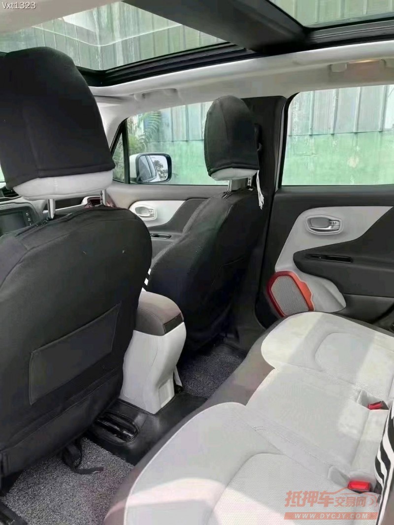 石家庄17年Jeep自由侠4