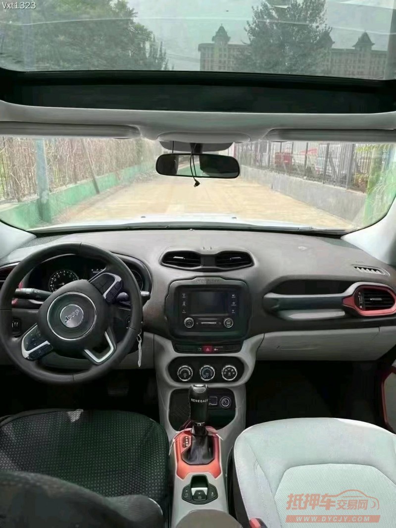 石家庄17年Jeep自由侠7