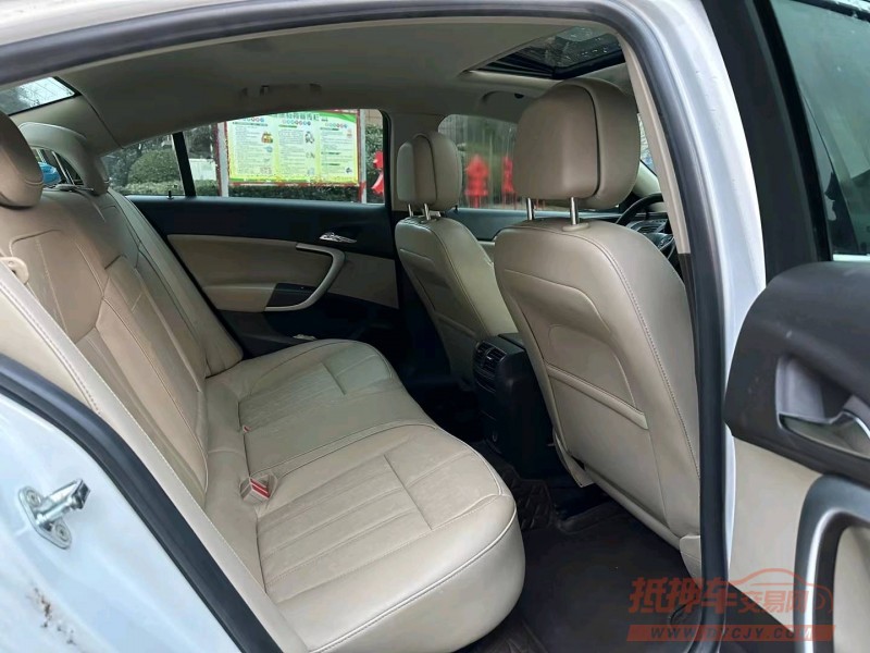 潍坊15年别克君威3