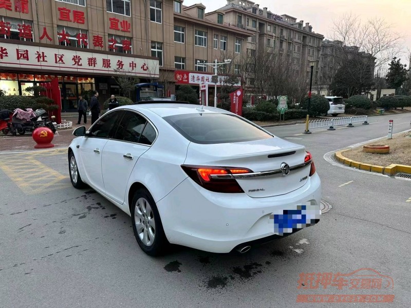 潍坊15年别克君威1