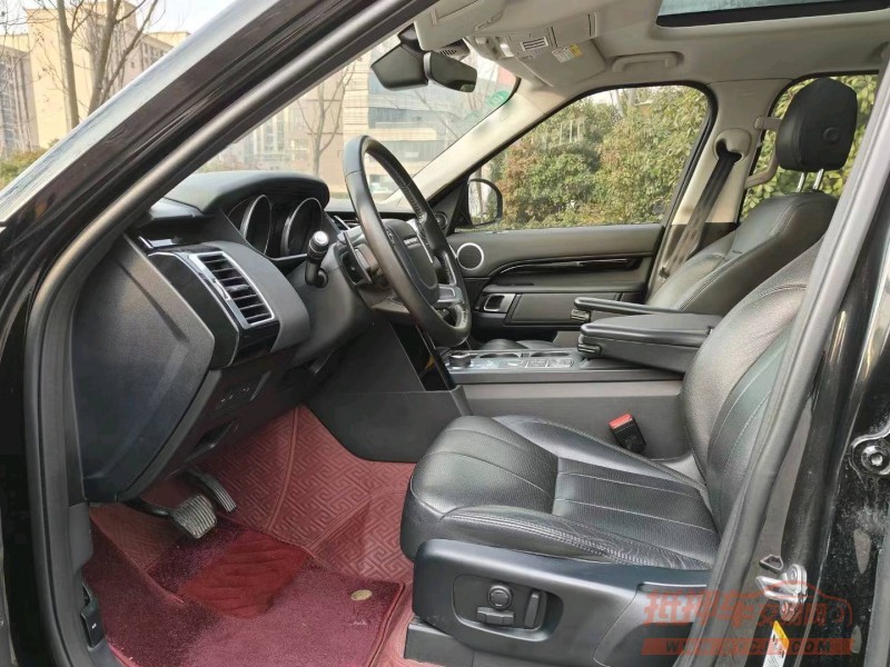 淮南18年路虎极光8