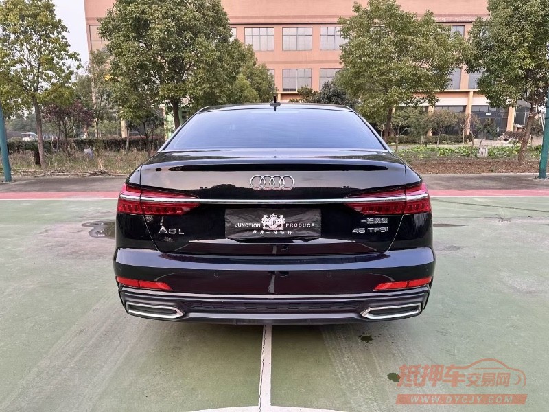 北京21年奥迪A6L5