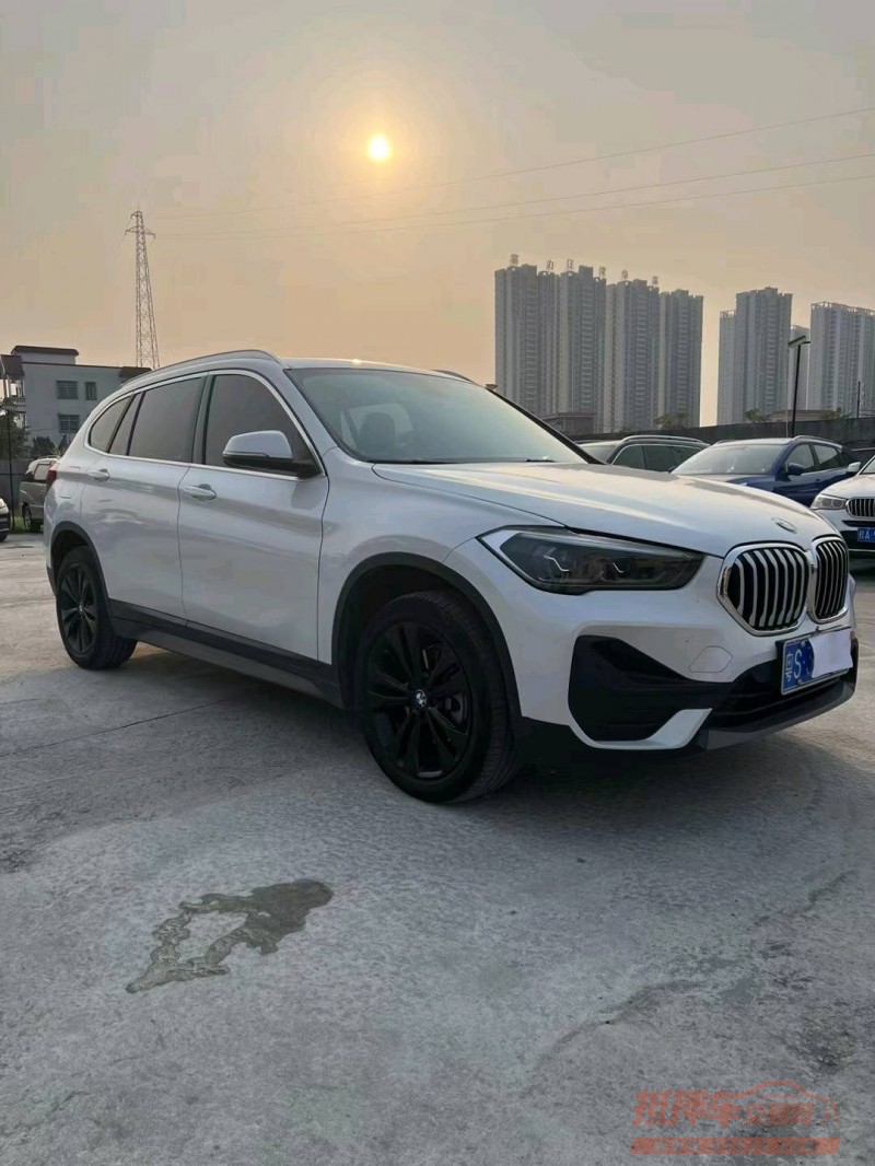 广州21年宝马X12