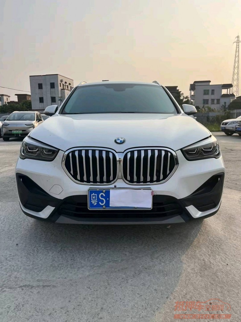 广州21年宝马X11