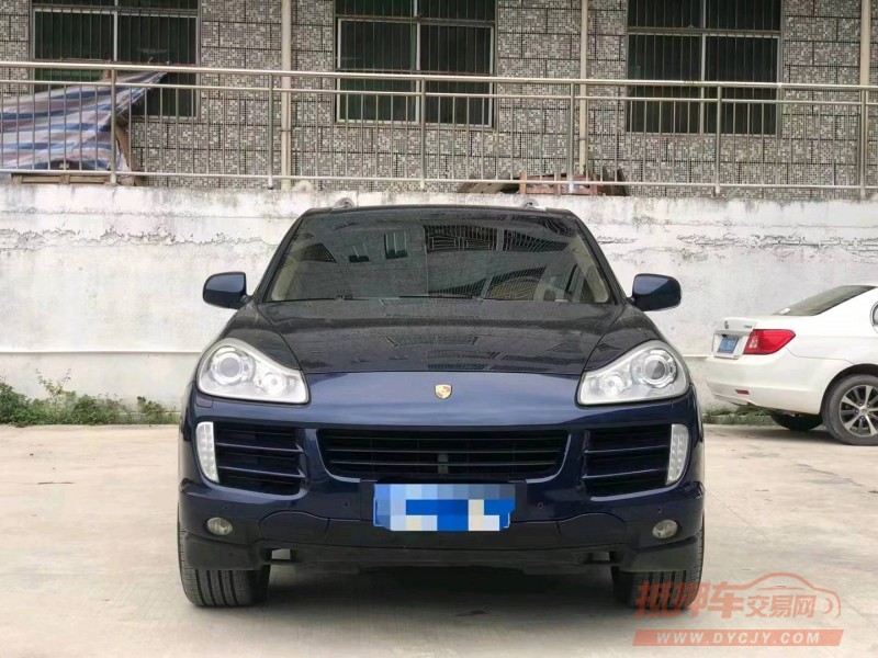 广州09年保时捷卡宴1