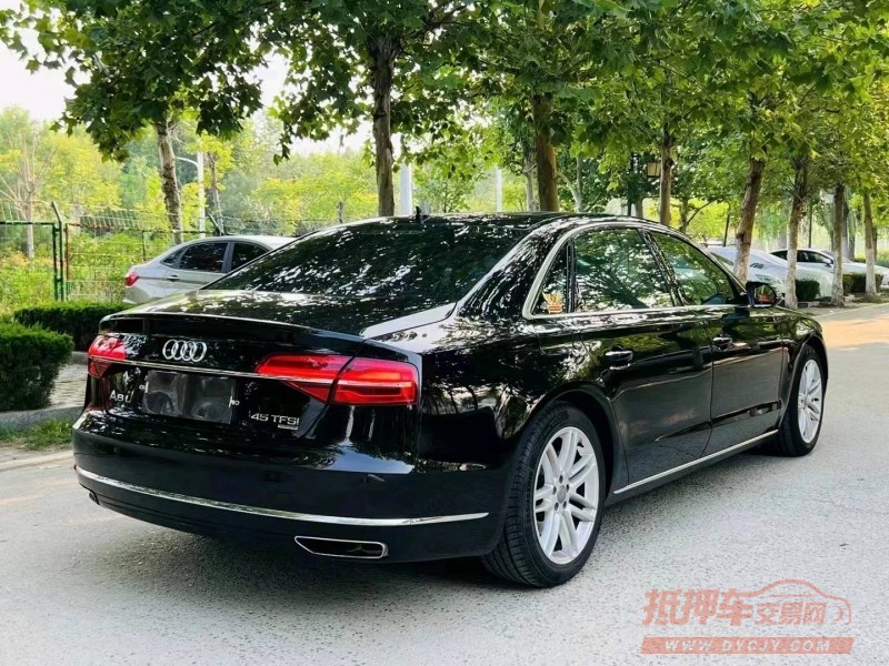 枣庄17年奥迪A8L1