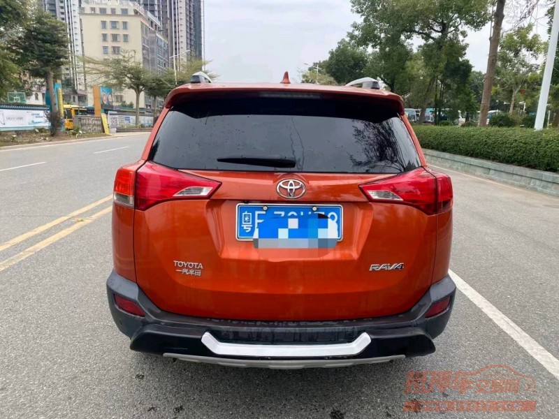 珠海15年丰田RAV4荣放3