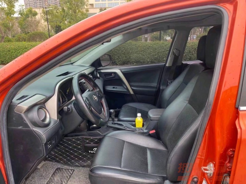 珠海15年丰田RAV4荣放5