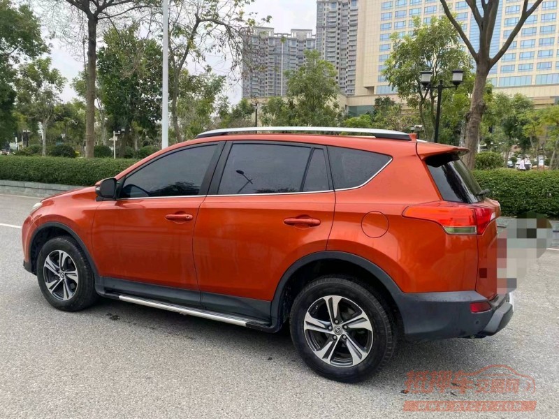 珠海15年丰田RAV4荣放7