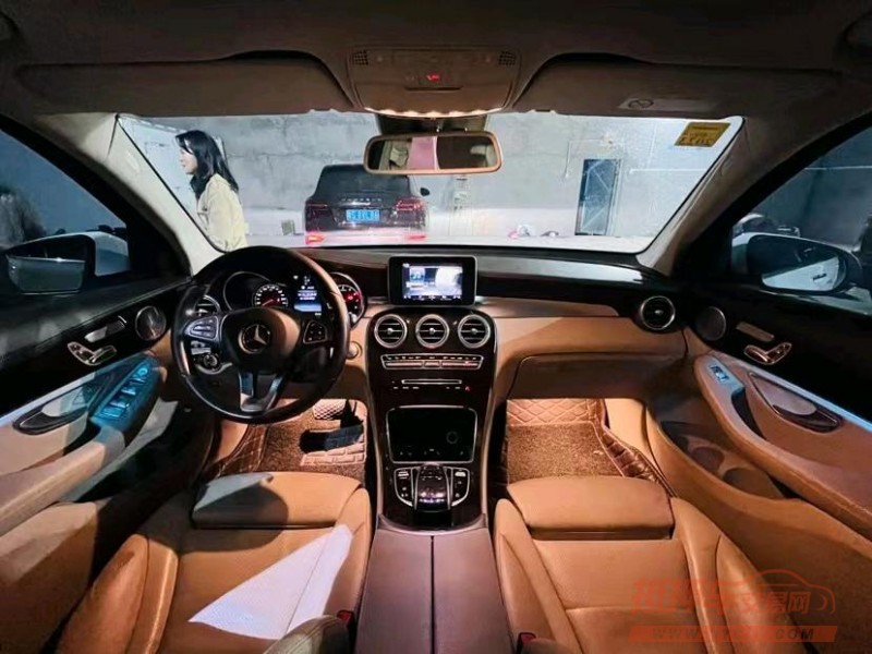 东莞17年奔驰GLC5