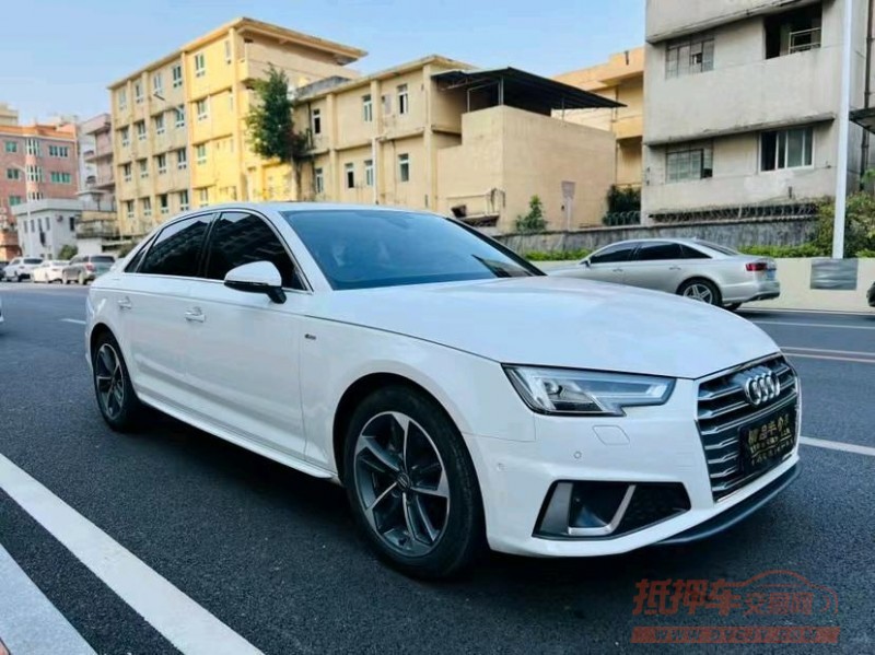 东莞19年奥迪A4L3