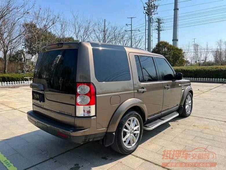 盐城10年路虎发现8