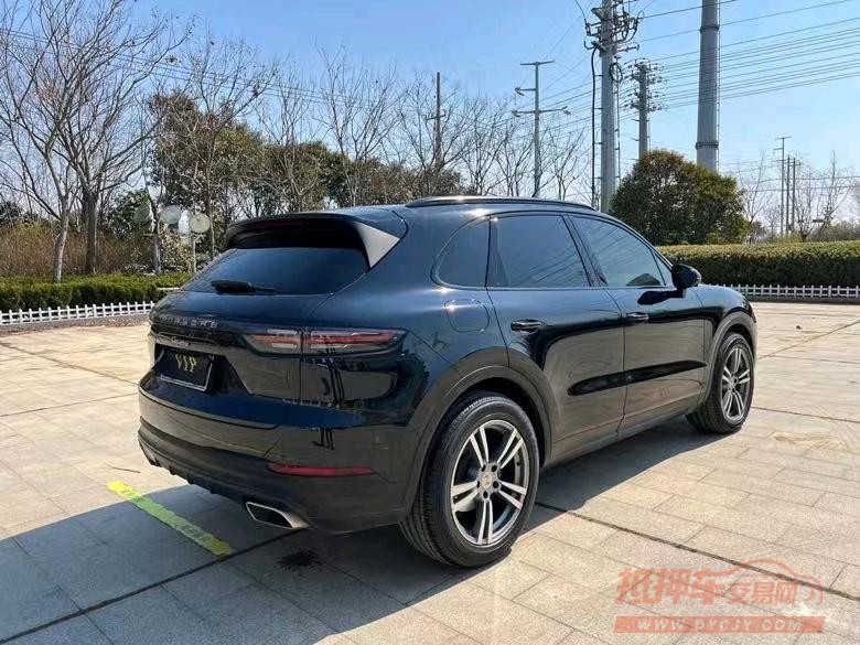 盐城20年保时捷卡宴8