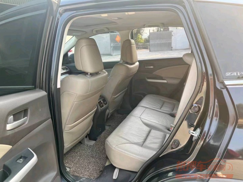 汕头13年本田CRV9