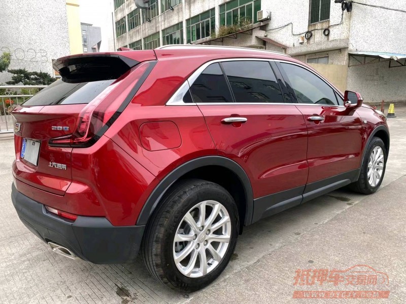 中山22年凯迪拉克XT45
