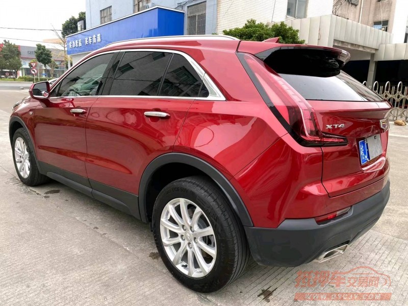 中山22年凯迪拉克XT46
