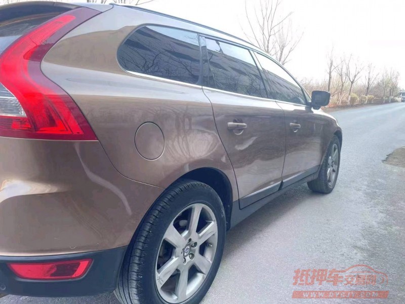 济南13年沃尔沃XC602