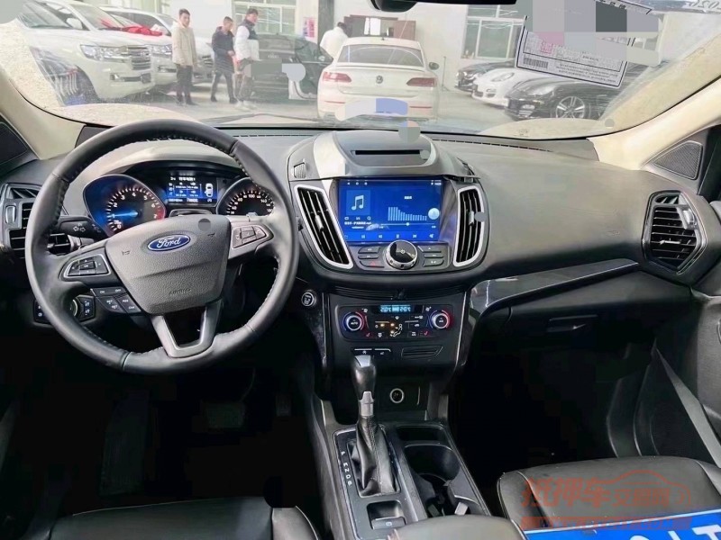 青岛16年福特翼虎2