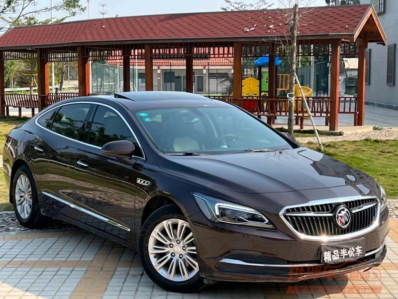 汕头18年别克君越8