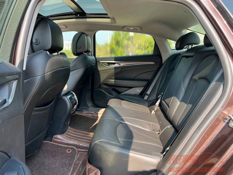 汕头18年别克君越4