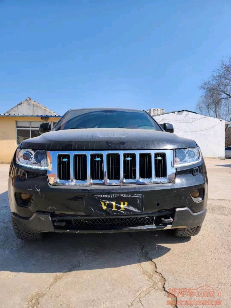 枣庄12年Jeep大切诺基9