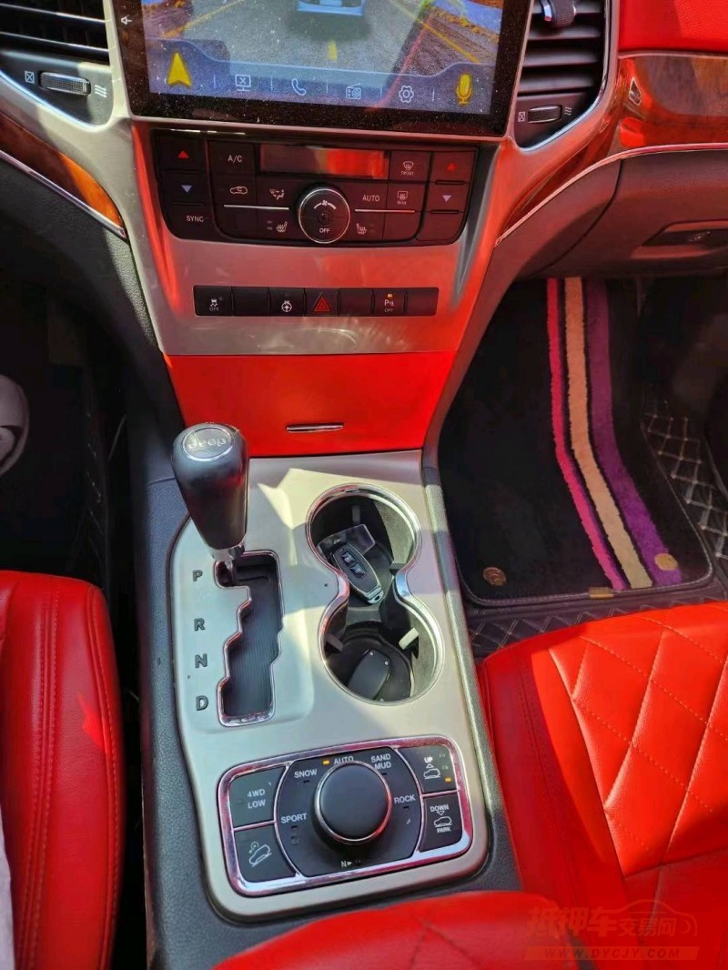 枣庄12年Jeep大切诺基2