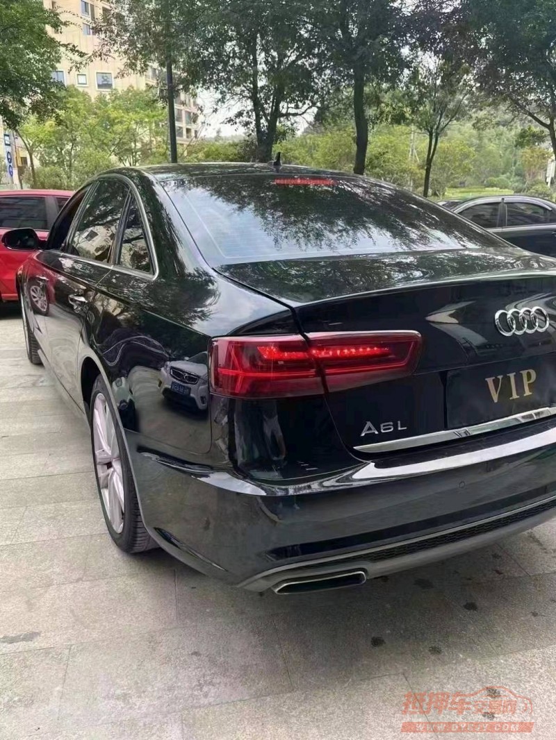 嘉兴18年奥迪A6L8