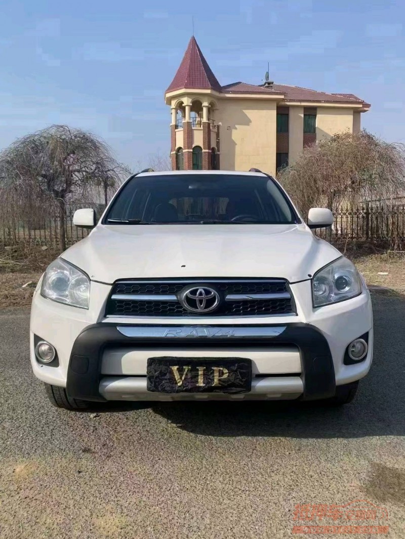 沈阳11年丰田RAV41