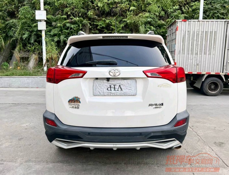 广州14年丰田RAV4荣放9